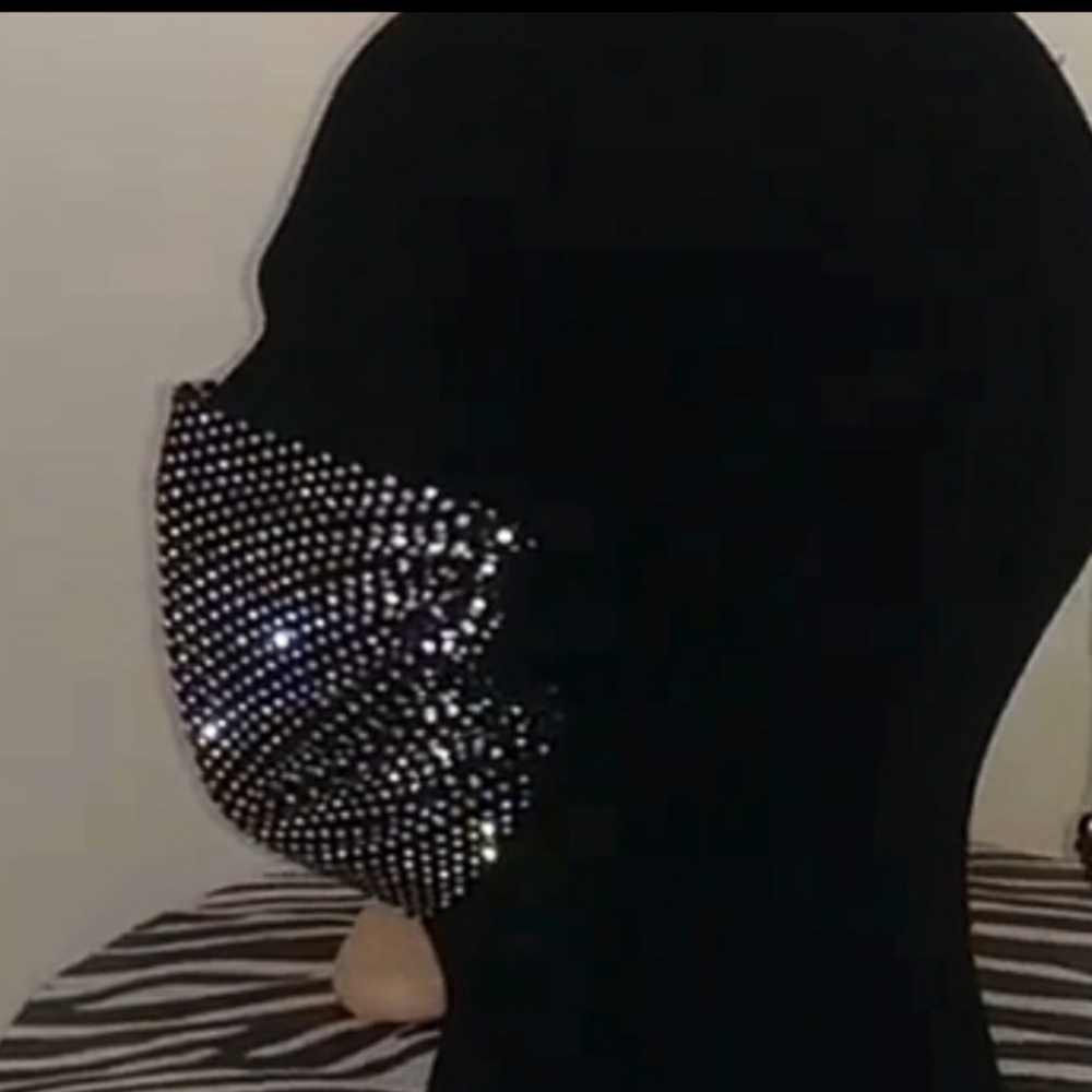 Fashion Mesh Rhinestone Face Mask  ☆ - Picture 4 of 7